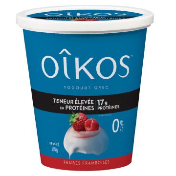 0% Strawberry Raspberry Greek Yogurt Proteins 17 g